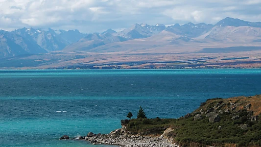 New Zealand: Earth's Mythical Islands