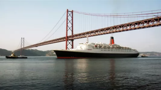 QE2: The World's Greatest Cruise Ship