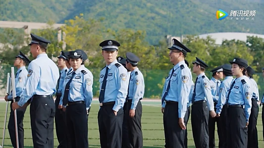 学警旋风