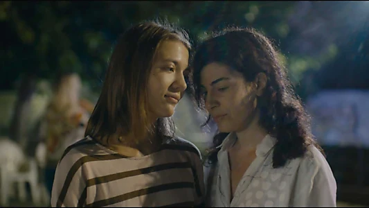 Watch Taxi Monamour Trailer