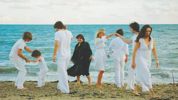 Watch The Beaches of Agnès Trailer