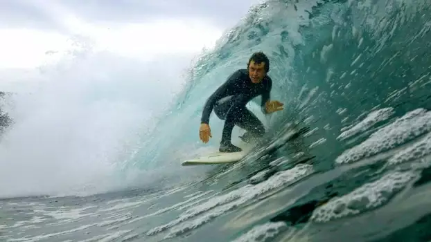 Watch Between Land and Sea: A Year in the Life of an Atlantic Surf Town Trailer