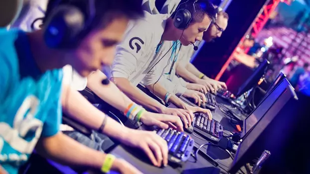 All Work All Play: The Pursuit of eSports Glory Live