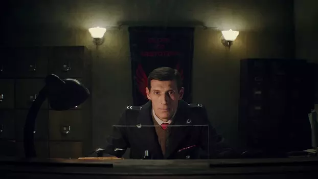 Watch Papers, Please: The Short Film Trailer