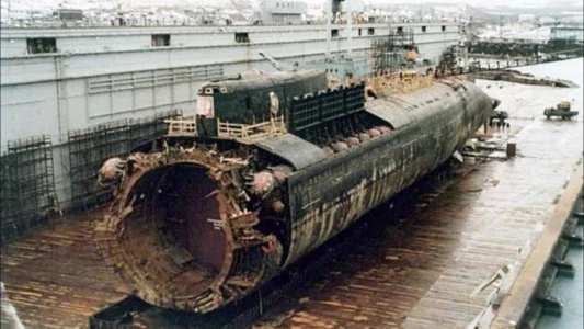 Koursk : Un sous-marin en eaux troubles