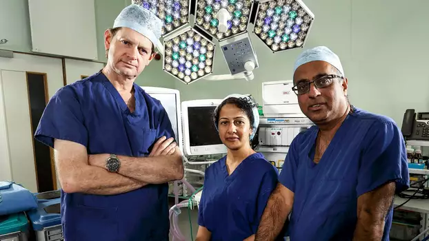 Watch Surgeons：At the Edge of Life Trailer