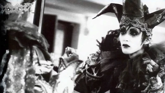 MALICE MIZER: merveilles ~Shuuen to Kisuu~ l'espace