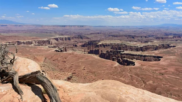 Watch The Canyonlands Trailer