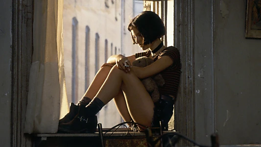 Watch Léon: The Professional Trailer