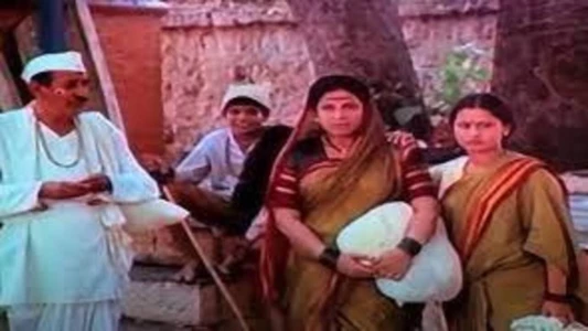 Watch Pandharichi Vari Trailer