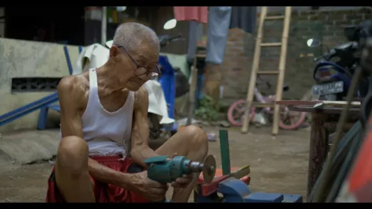 Watch The Last Becak's Sepatbor Painter Trailer