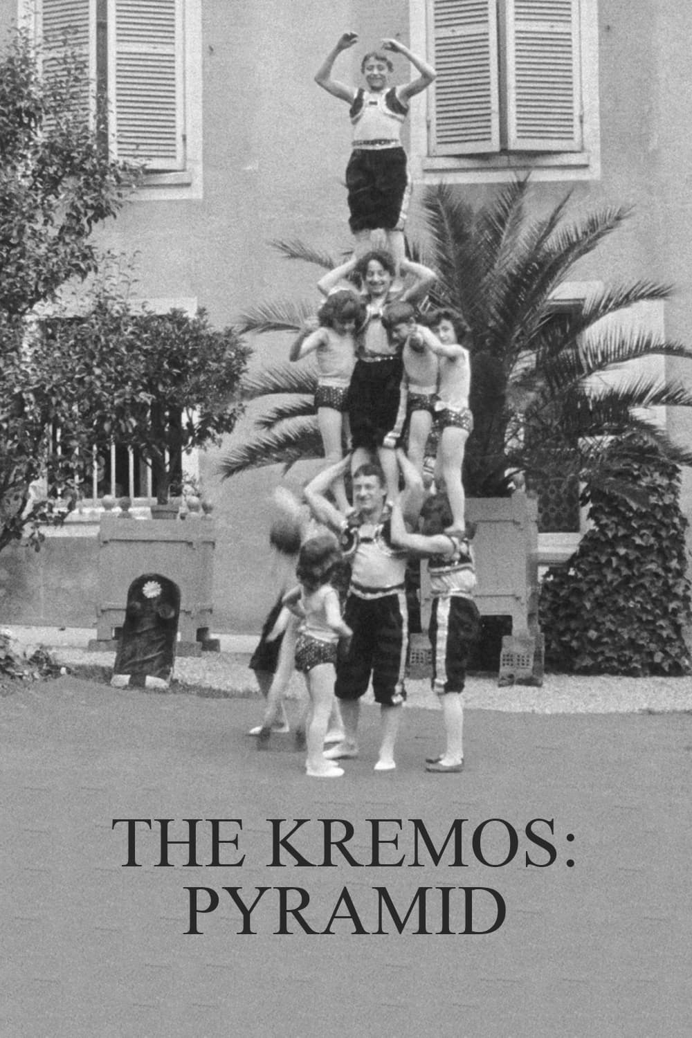 Les krémos: Pyramide (1899)